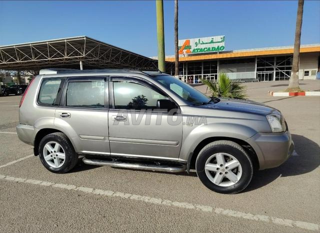 Nissan X-Trail - 2