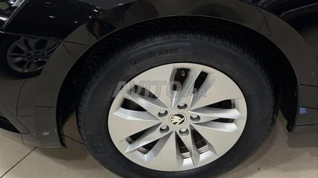 Skoda Octavia Diesel Automatique 2021 à Agadir - 2