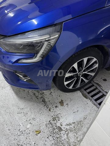 رينو كليو ديزل يدوي 2021 في طنجة الادريسية