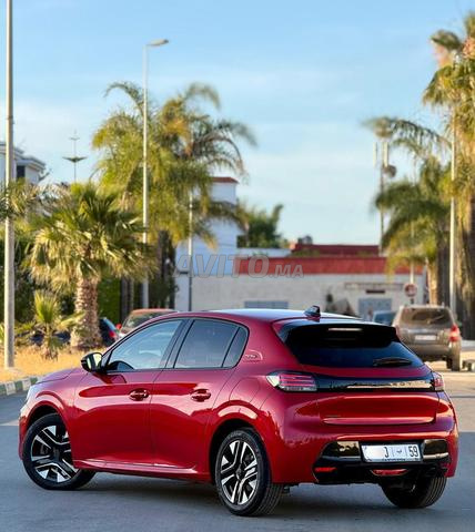 Peugeot 208 Diesel Manuelle 2025 à Salé