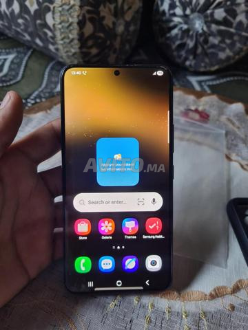 Samsung Galaxy S22 5G - 2