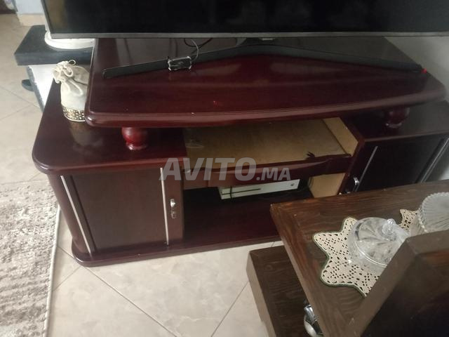Table TV