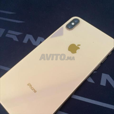 آيفون XS ماكس بحالة جيدة جداً