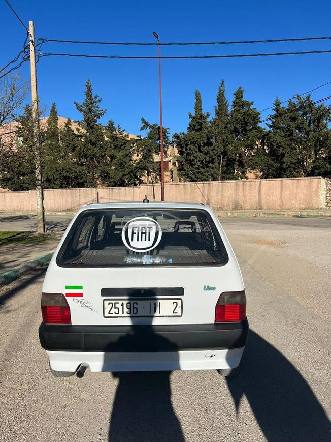 fiat Uno essence 