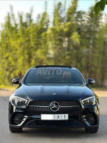 مرسيدس E300de مالك أول