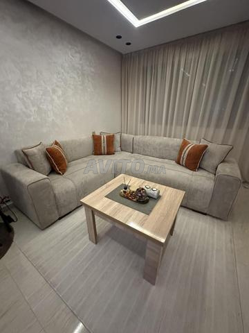 SALON D'ANGLE AVEC TABLE 2,40m / 2,20m - 2
