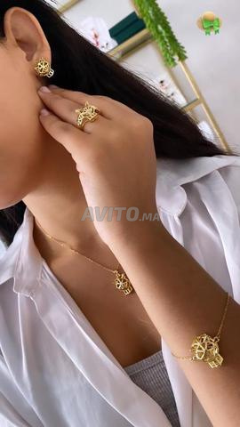 Collier élégant pour la vie quotidienne et les occasions