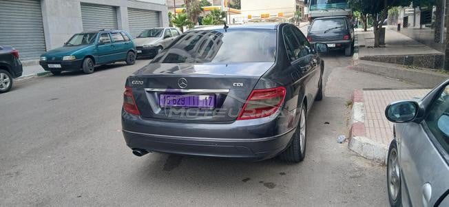 c220 w204 à vendre très bonne état 