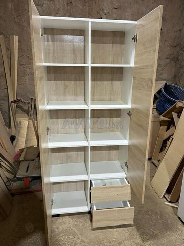 Armoire de vêtements
