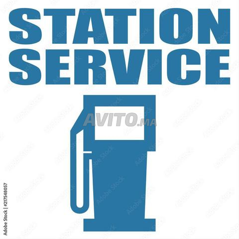 UN HECTARE STATION SERVICE