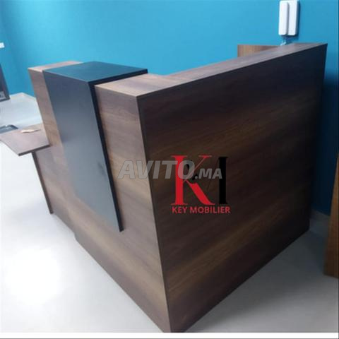 مكتب استقبال خشبي MDF مفصل حسب الطلب LY