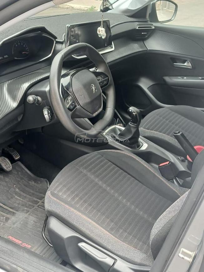 À VENDRE – Peugeot 208 en Excellent État  