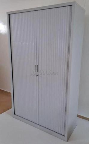 Armoire haute métallique a deux portes battante - 2