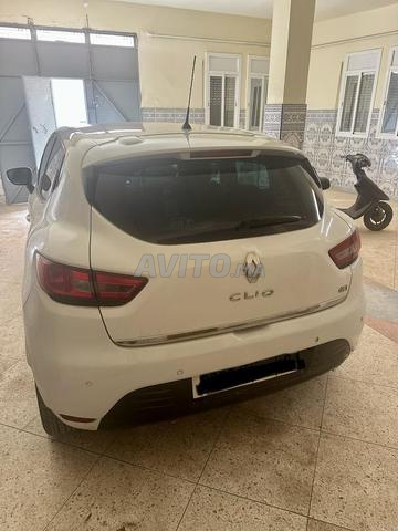 Voiture Clio 4 modèle 2018 - 2