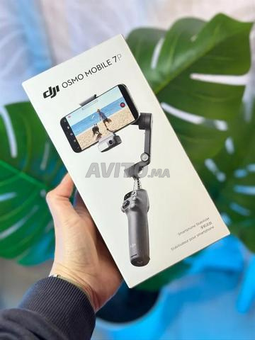 Stabilisateur pour téléphone DJI Osmo Mobile 7P