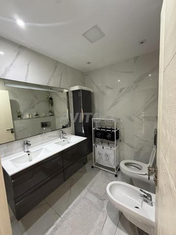 Appartement équipé avec garage en sous-sol