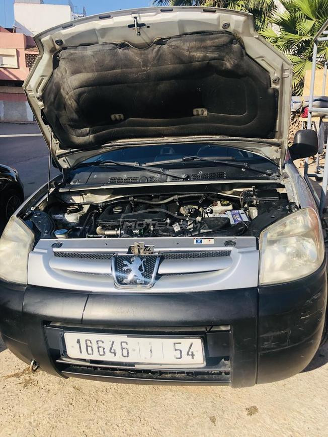 Peugeot Partner Diesel Manuelle 2009 à Kénitra