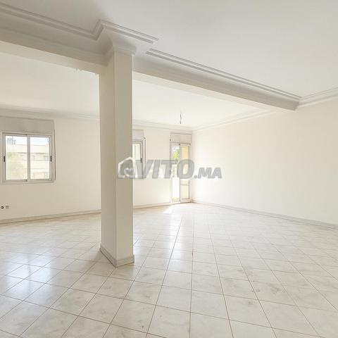 Bureau de 67 m² à Casablanca - 2