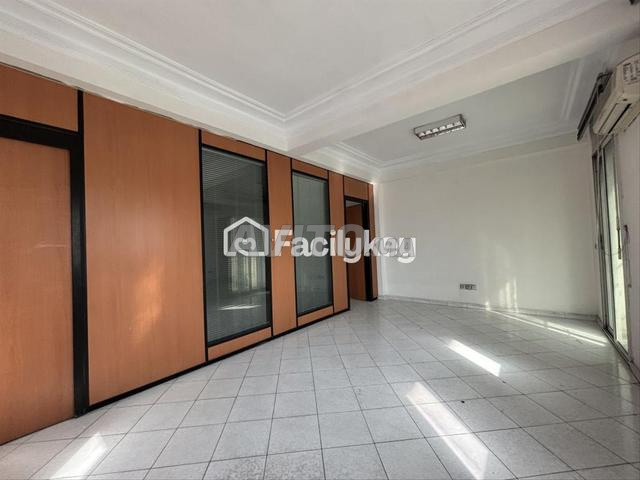 Bureau de 89 m² à Casablanca - 2