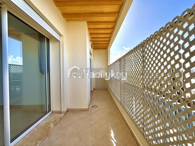 Appartement de 81 m² à Dar Bouazza - 2