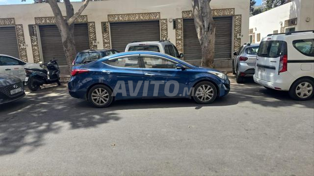 Hyundai Elantra Diesel Automatique 2016 - 2