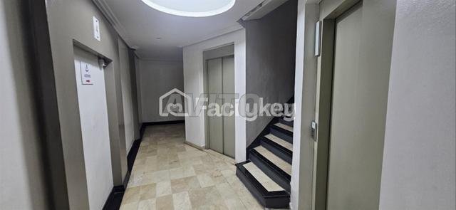 Bureau de 109 m² à Casablanca - 2