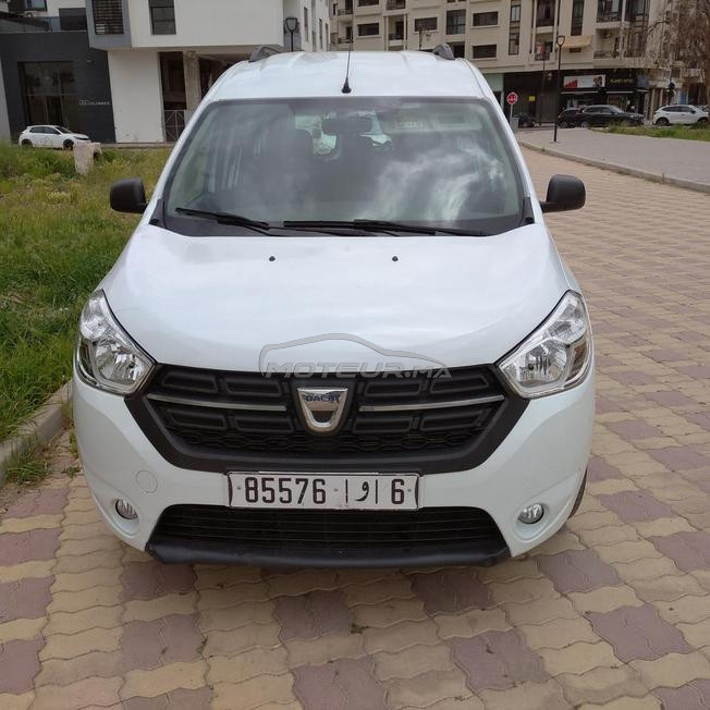 dacia dokker 6porte bonne état 