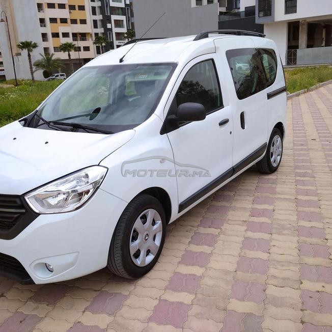 dacia dokker 6porte bonne état 