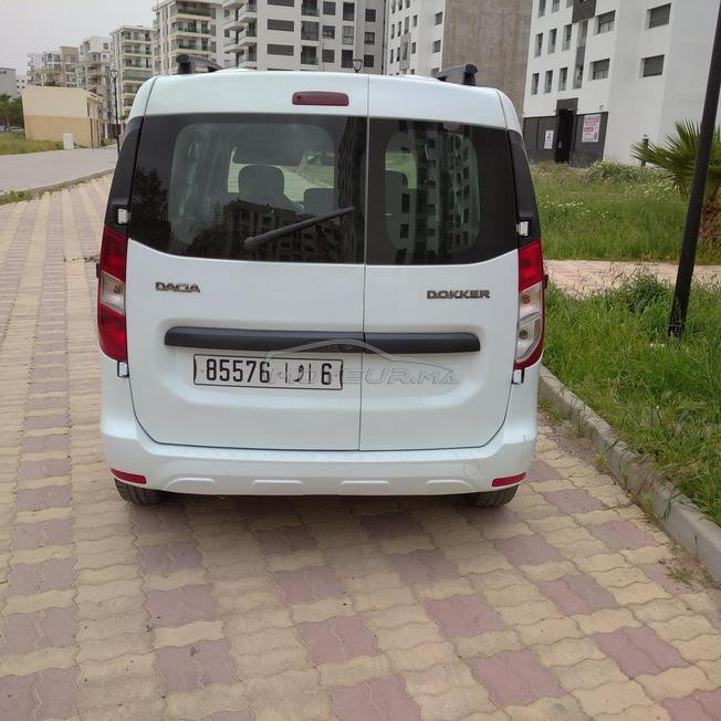 dacia dokker 6porte bonne état 