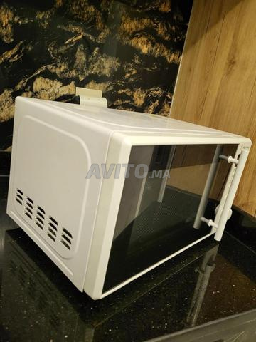 Micro-ondes 20L - 2
