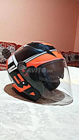 خوذة دراجة نارية بحالة جيدة جداً، مقاس XL - 2