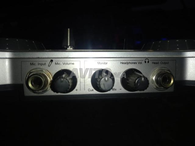 وحدة تحكم DJ Hercules Console MK4 - 2