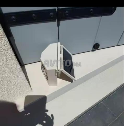 Ventilateur double pour aération de voiture. Solution idéale contre la chaleur