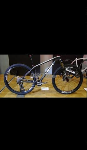 VTT TREK CARBONE 29 POUCES TAILLE L - 2