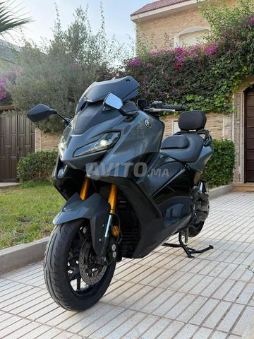 Tmax 560 Tech max - 2