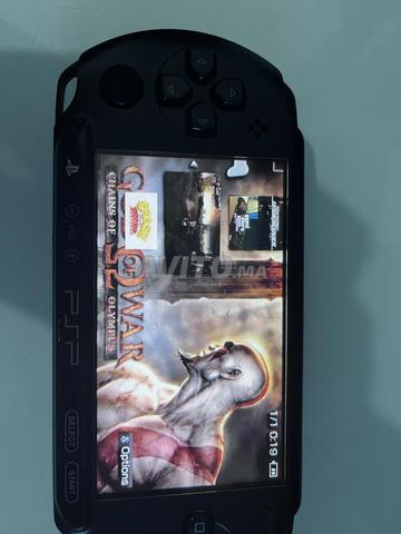 PSP 3000 pleine de jeux - 2