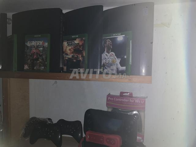 Nintendo Wii U flashée et 5 manettes - 2