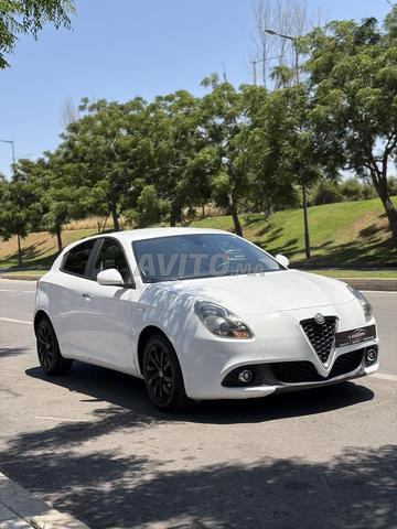 Alfa Romeo Giulietta diesel 2020 à Rabat - 2