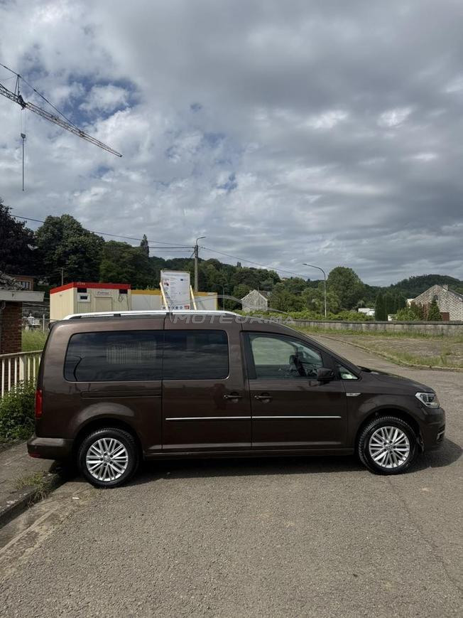 volkswagen Caddy 7 place 