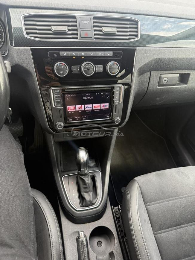 volkswagen Caddy 7 place 