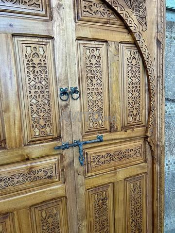باب خشبي مغربي فاخر مصنوع يدوياً - 2