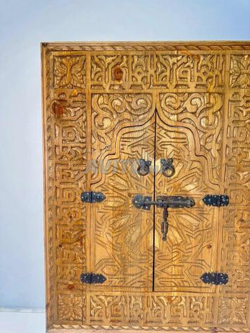 Miroir en bois sculpté traditionnel - 2