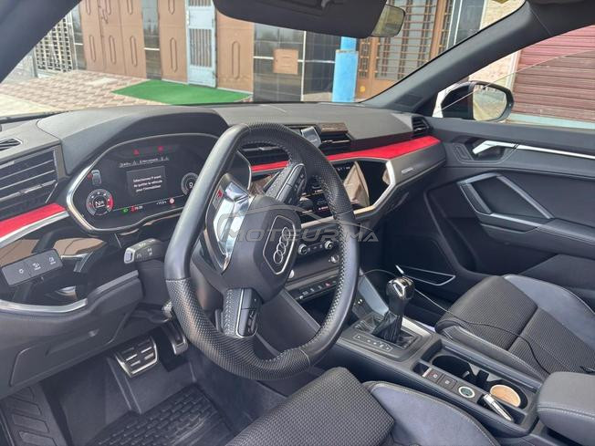 audi q3 . 1