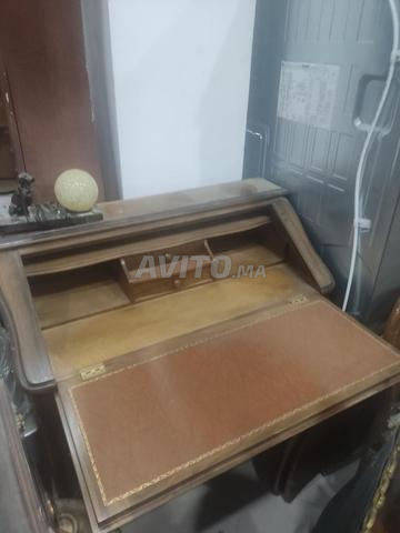 مكتب سكرتير عتيق بظهر جمل - 2