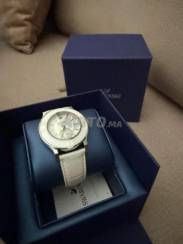 Montre Swarovski à vendre