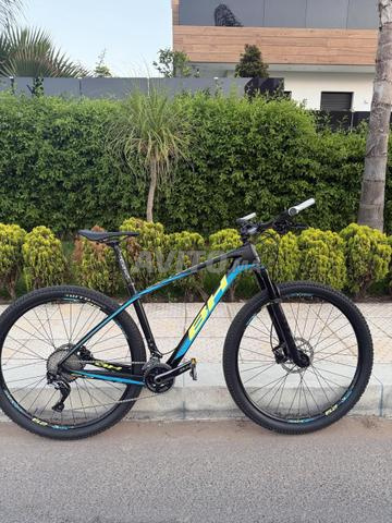 VÉLO TRÈS BON ÉTAT À VENDRE