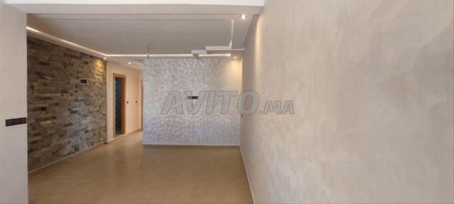 Appartement 70m² 2 façades quartier calme