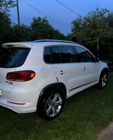 Volkswagen Tiguan - 2