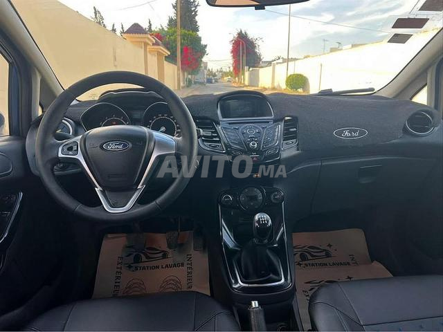 Ford Fiesta Titanium - 2