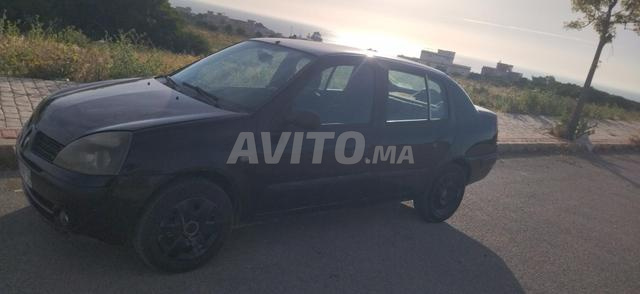 رينو كليو ديزل يدوية 2006 في طنجة - 2